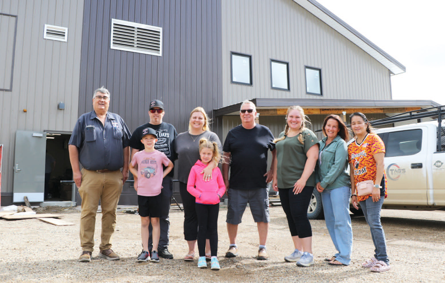 From left, Stan and Ian Langley of Universe Satellite, in front, Mason and Ava Langley, Savannah Langley, Larry Leclair, Kelsey Selby,<br />
Rec Director Andrea Logan, and Rhose Perante.